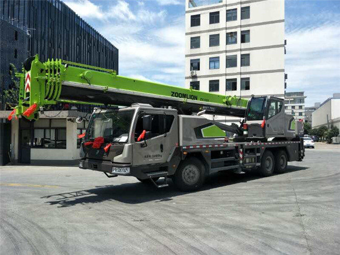 常宁市随车吊师傅告诉你租赁随车吊车如何区分吨位