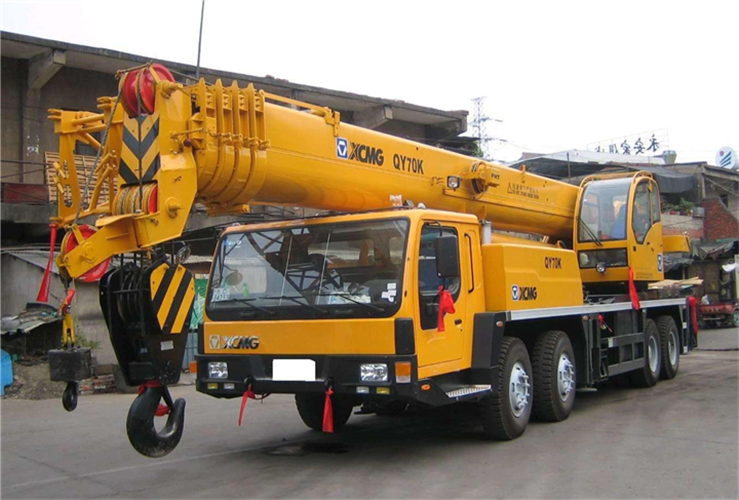 常宁市吊车出租选择重点