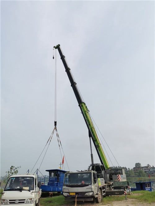 常宁市桥梁建设吊装案例